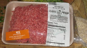 1lb lean ground beef, preferably natural